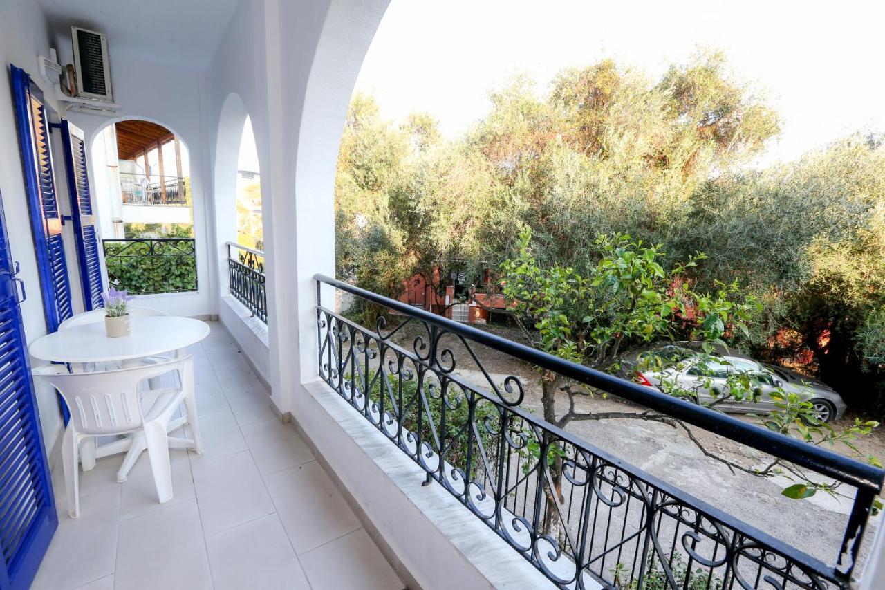 Athina Apartments Kato Korakiana ภายนอก รูปภาพ